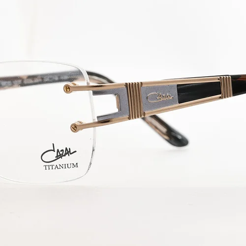 Cazal 1207 col.001 - 4