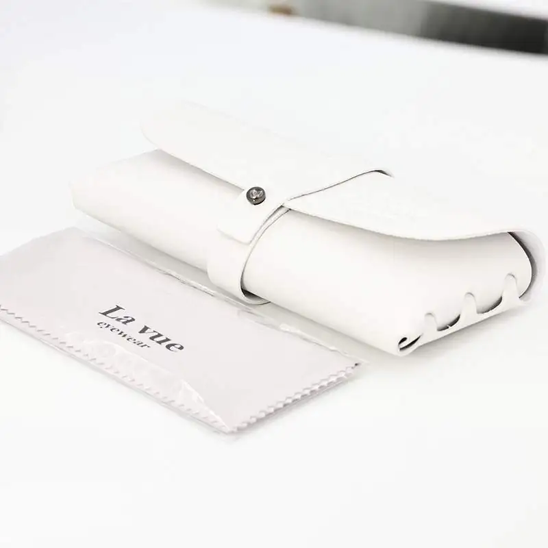 Футляр La Vue SP 822 white