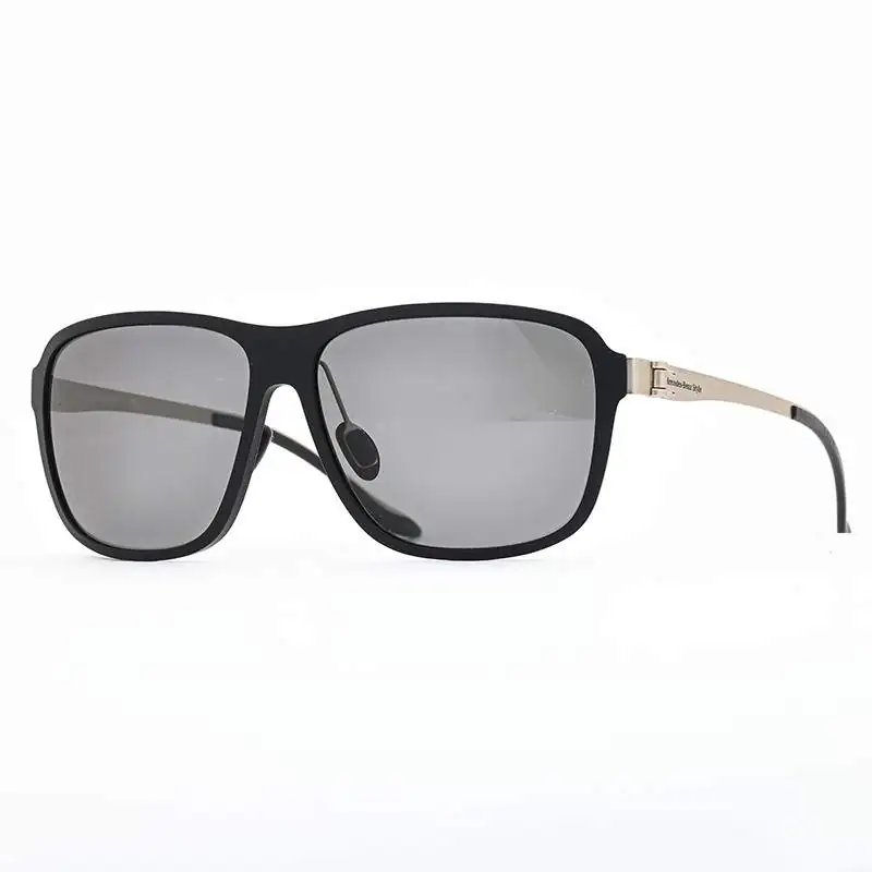 Mercedes-Benz M7003 A