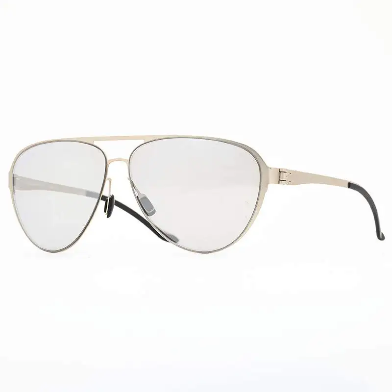 Mercedes-Benz M1040 A